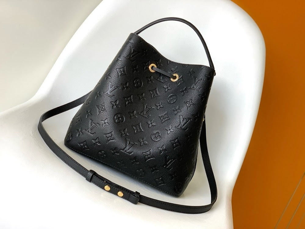 Dragons Bags ln Luxury Bag --81782