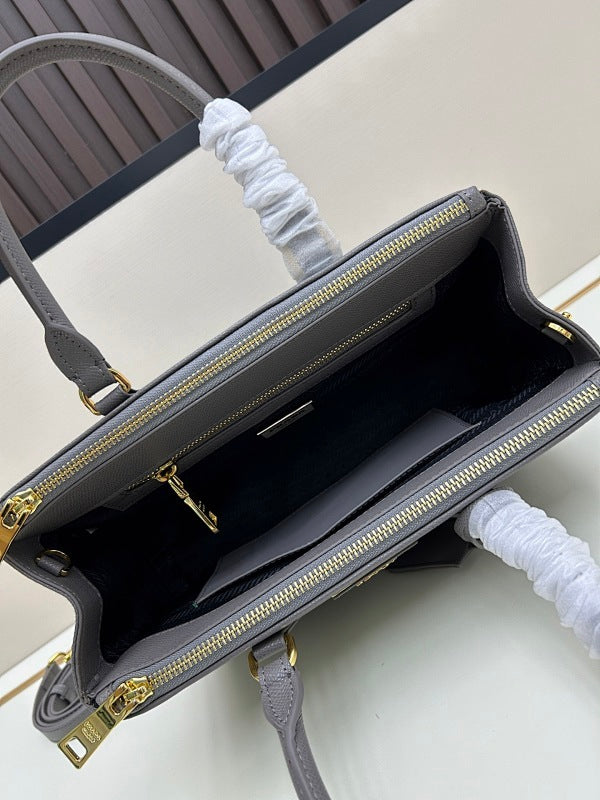 Jessica Bags pradn Luxury Bag --74623