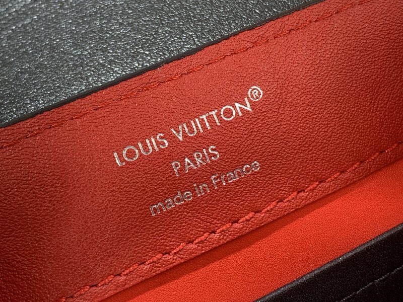Dragons Bags ln Luxury Bag --63104
