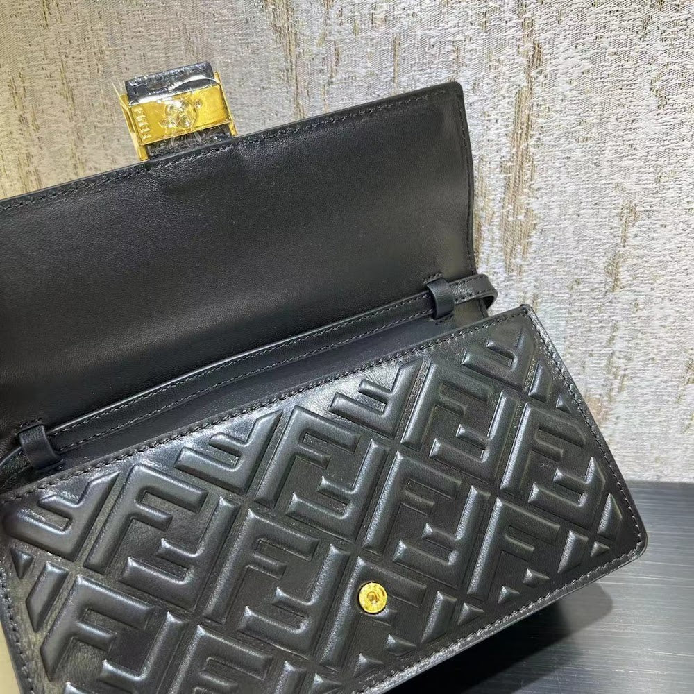 new-luxury-designer-bags-nm15662