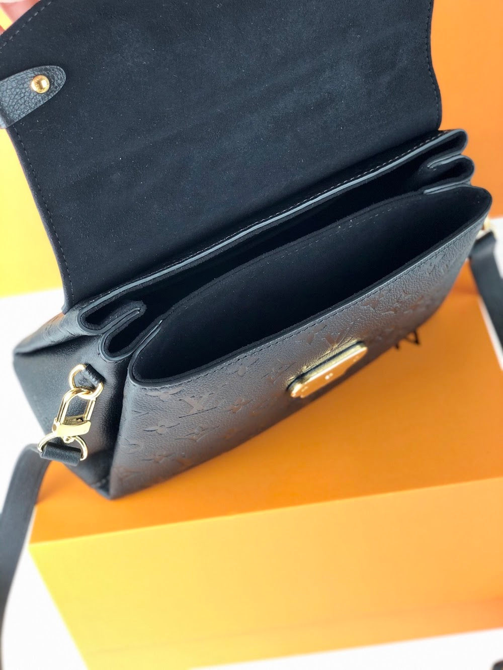 Dragons Bags ln Luxury Bag --66907