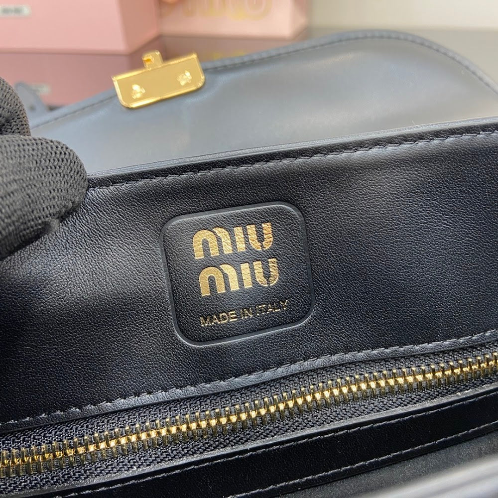Dragons Bags Miun Miun Luxury Bag --122361