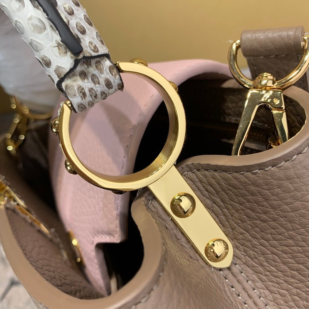 Dragons Bags ln Luxury Bag --66106