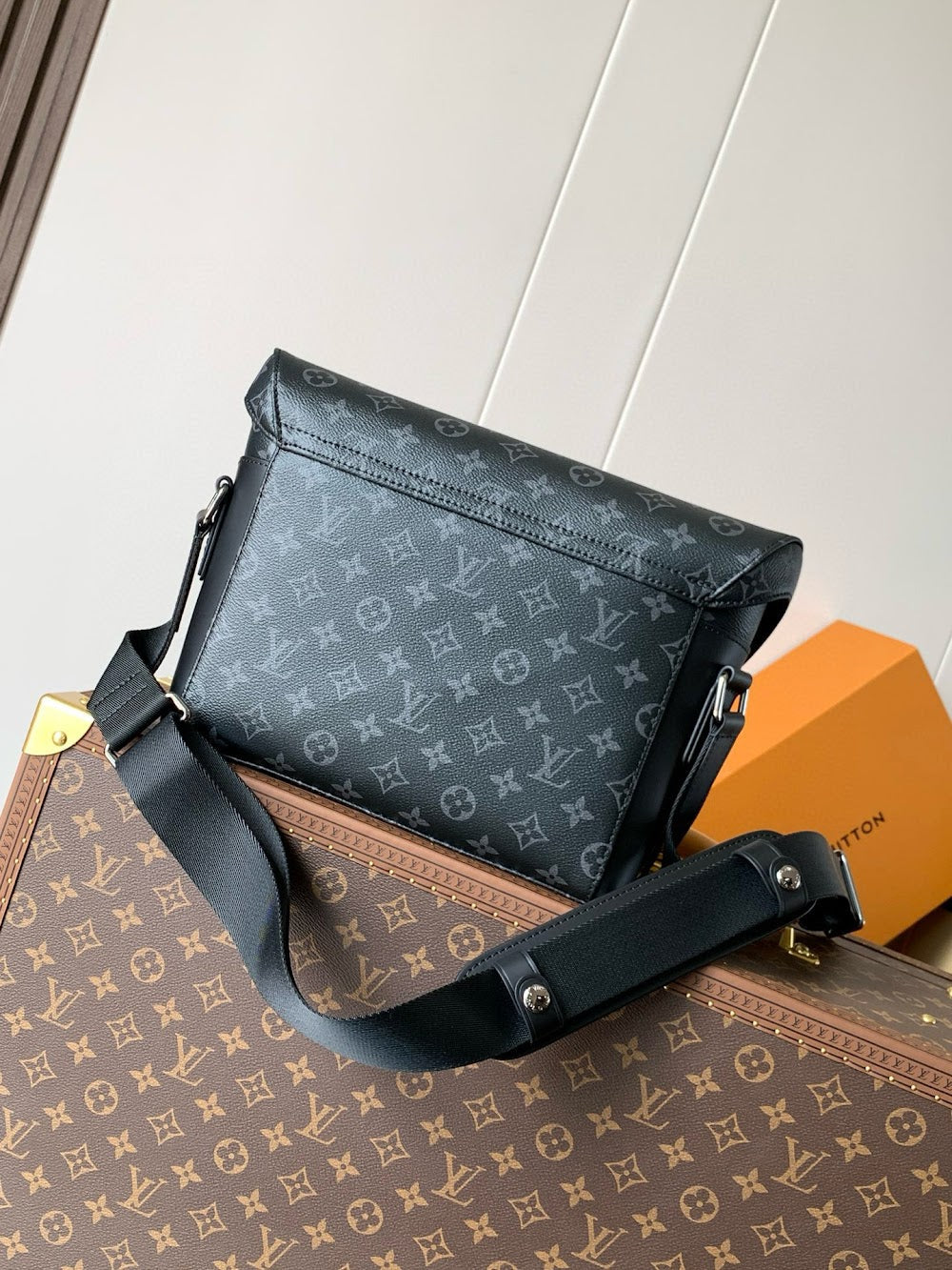 Dragons Bags ln Luxury Bag --71276
