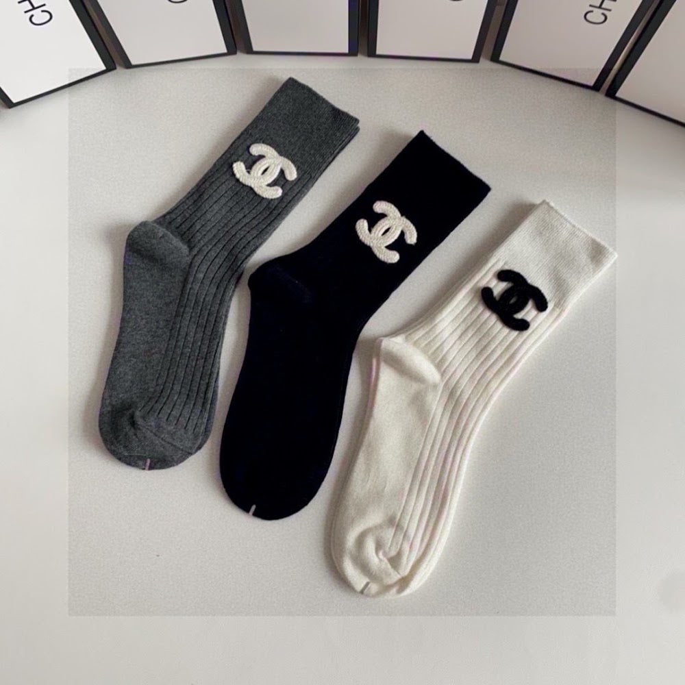 Dragons Bags Premium Luxury Socks --97921