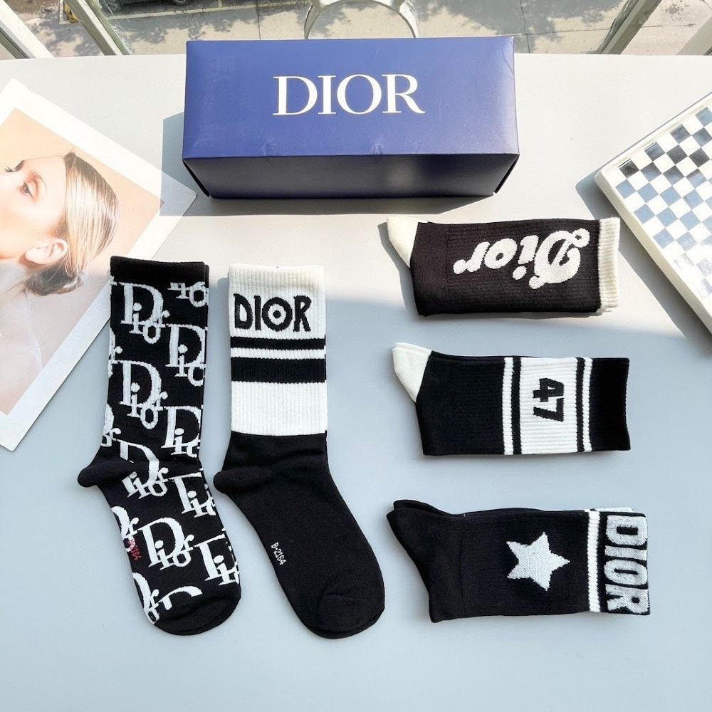 Dragons Bags Premium Luxury Socks --97731
