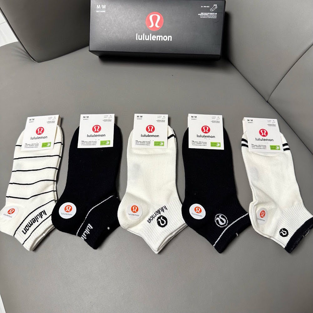 Dragons Bags Premium Luxury Socks --98670