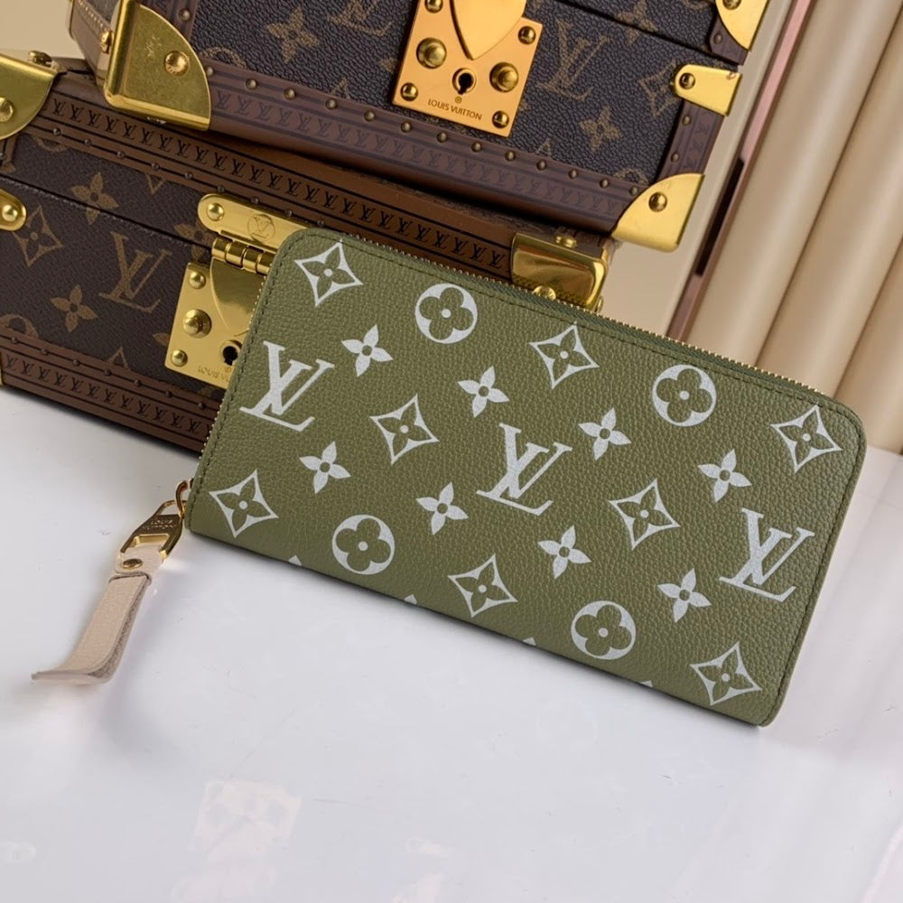 Dragons Bags ln Luxury Bag --67370