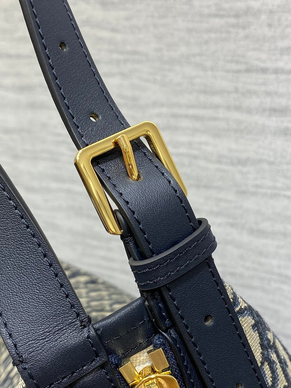 Dragons BagsDiorn Luxury Bag --116144