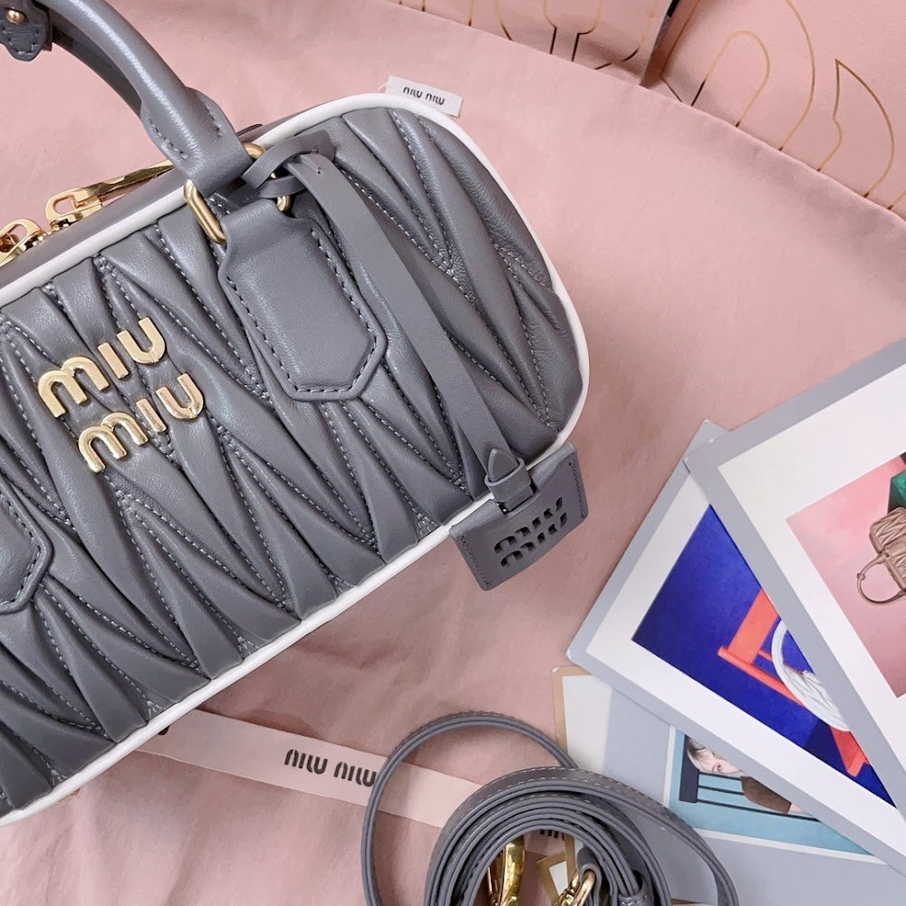 Dragons Bags Miun Miun Luxury Bag --122647