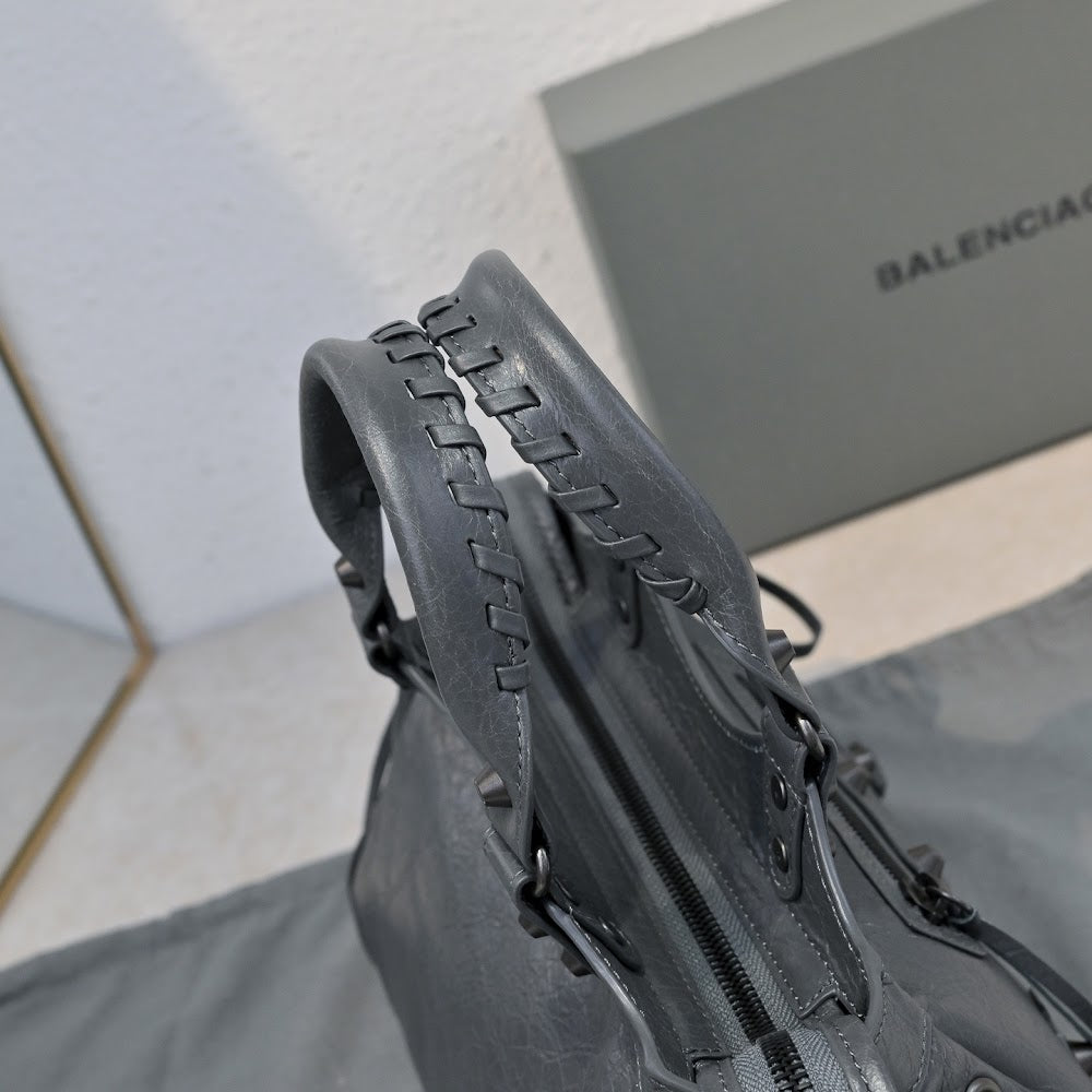 Dragons Bags Balenciaga Luxury Bag --111421
