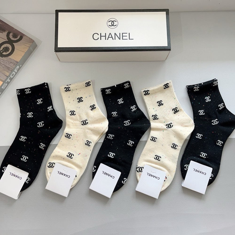 Dragons Bags Premium Luxury Socks --98109