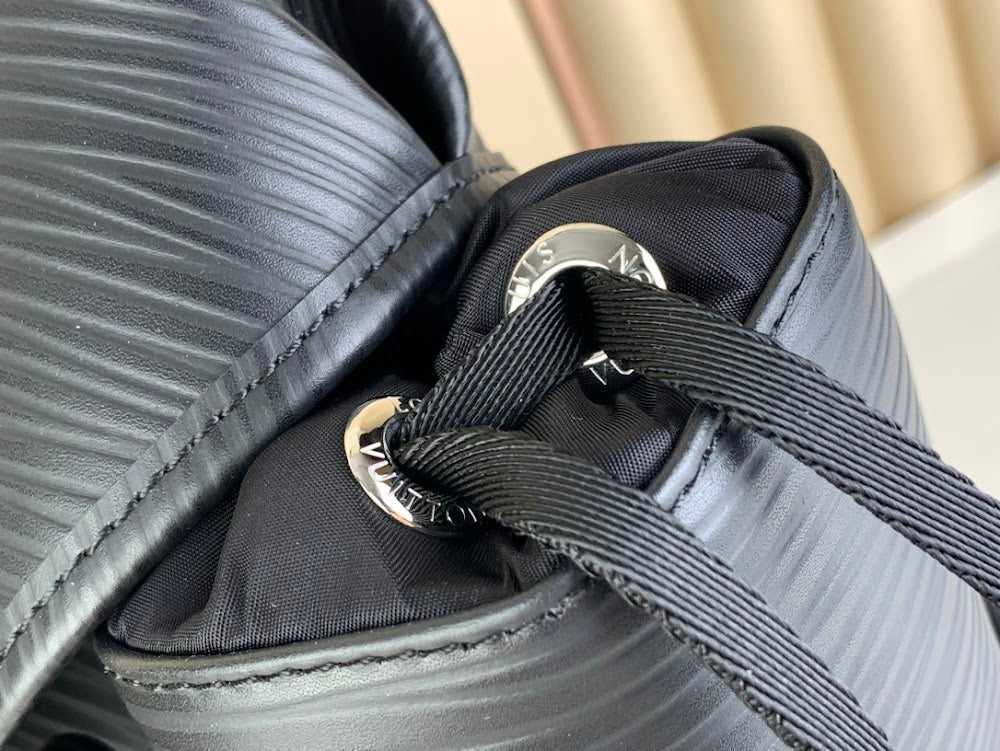 Dragons Bags ln Luxury Bag --68581