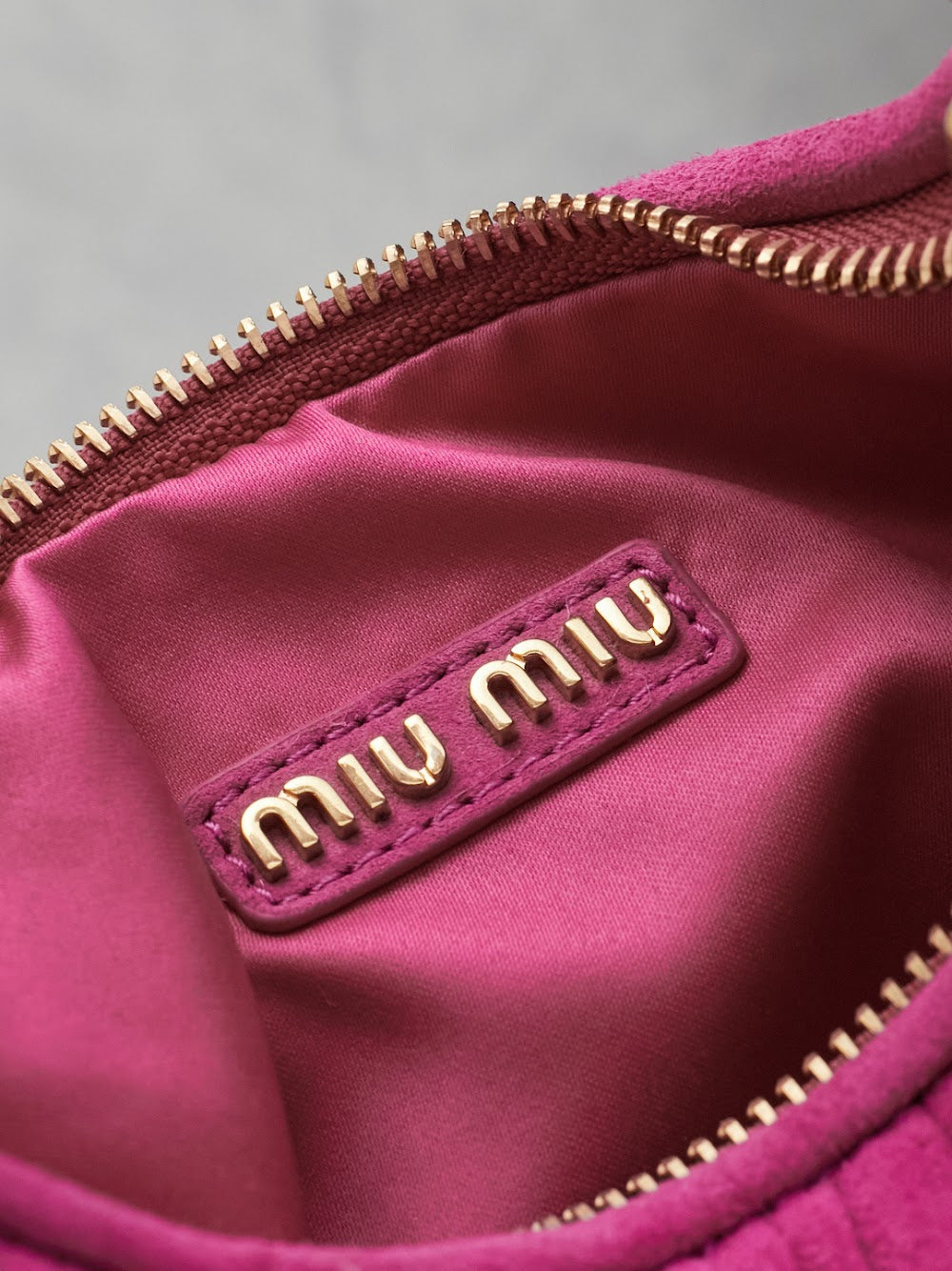 Dragons Bags Miun Miun Luxury Bag --123143