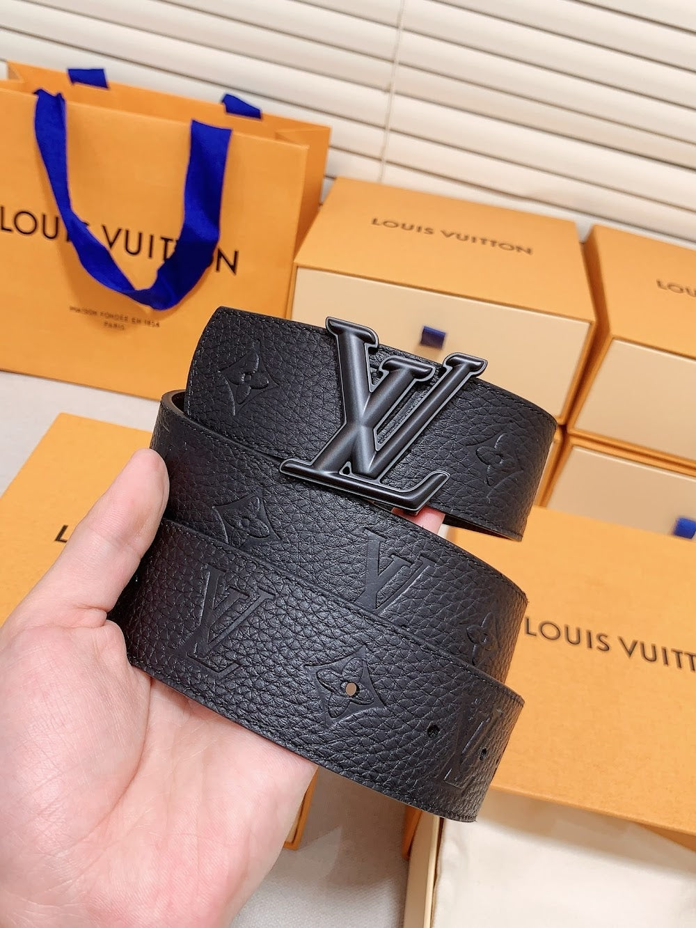 Dragons Bags ln Luxury Belt --100327