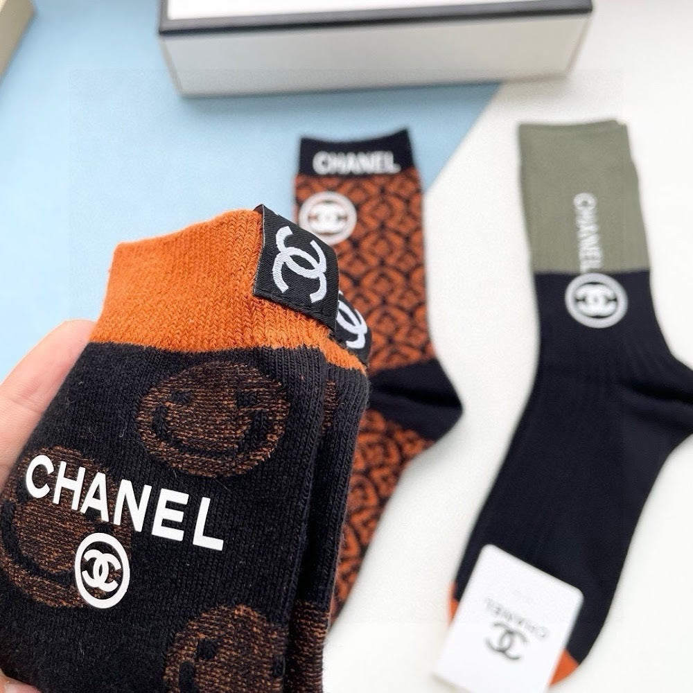 Dragons Bags Premium Luxury Socks --98732