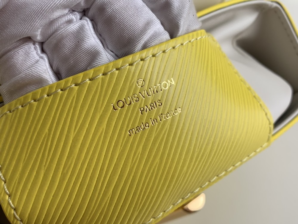 Dragons Bags ln Luxury Bag --61107