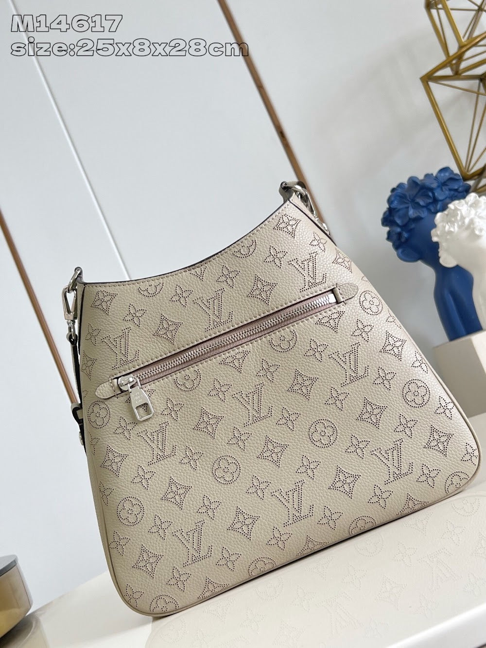 Dragons Bags ln Luxury Bag --96893