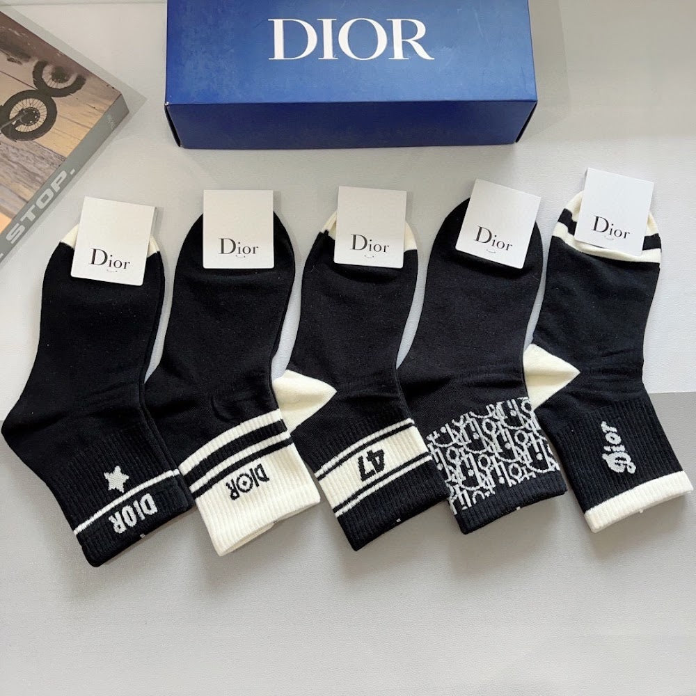 Dragons Bags Premium Luxury Socks --97649