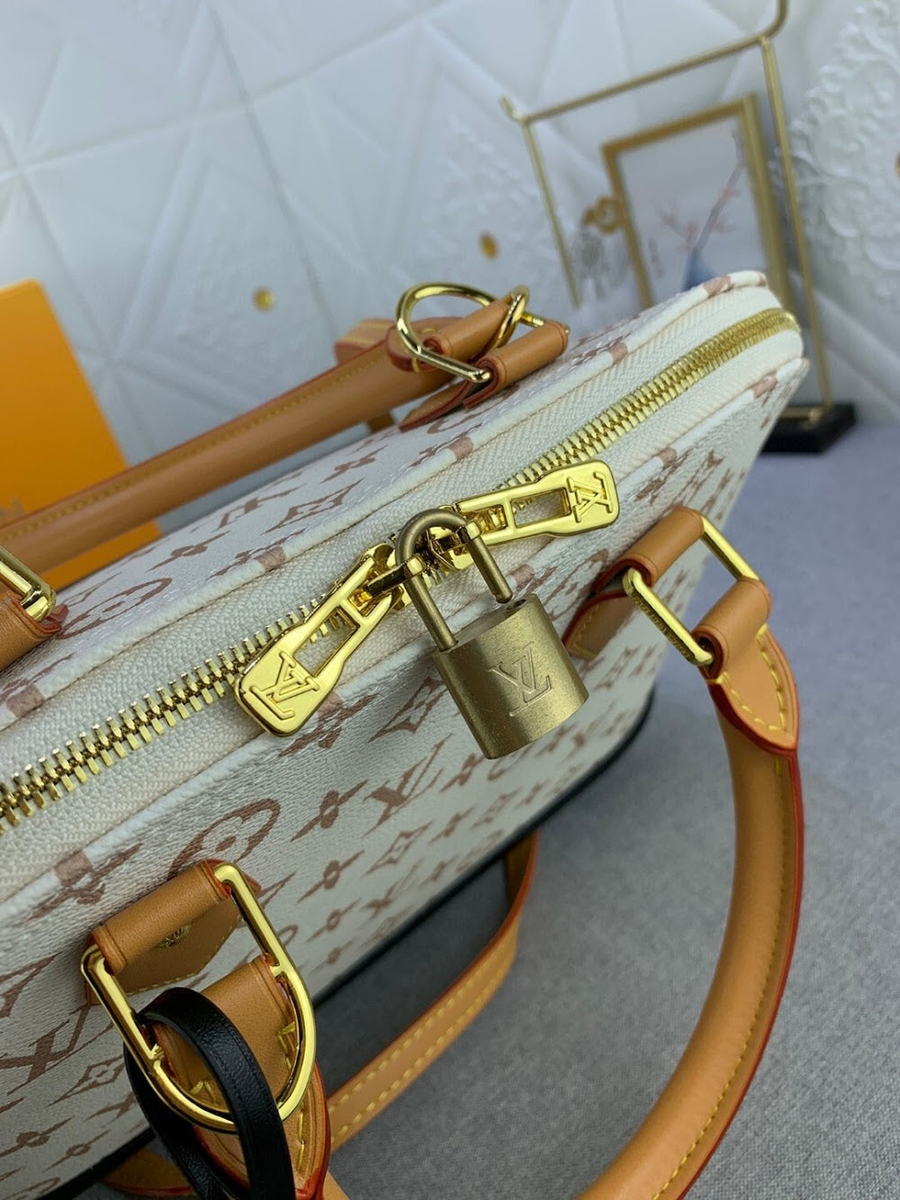 Jessica Bags ln Luxury Bag --76033