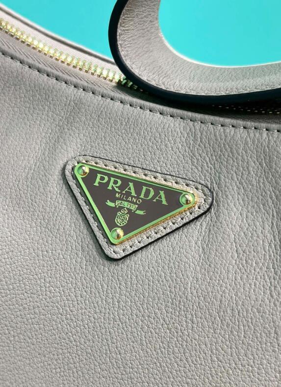 Dragons Bags Bags

 - PD Bags - 035