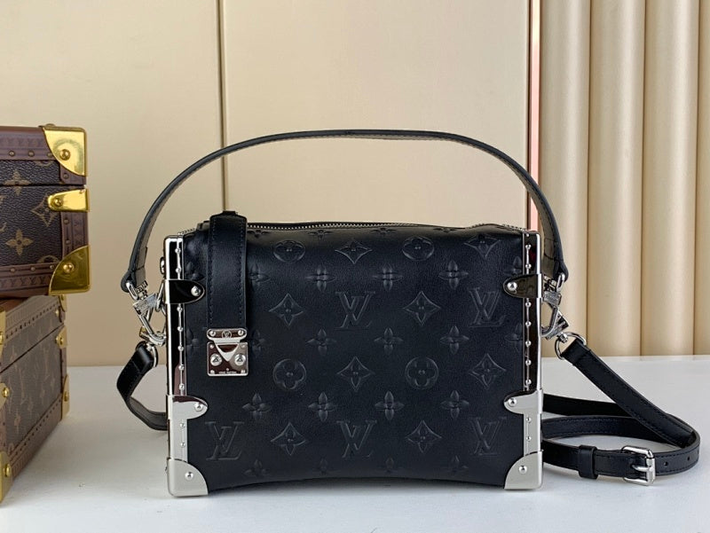 Dragons Bags ln Luxury Bag --61666