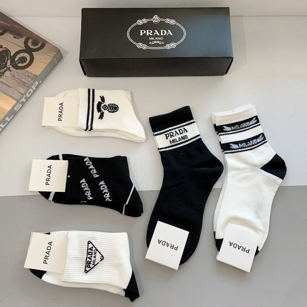 Dragons Bags Premium Luxury Socks --98125
