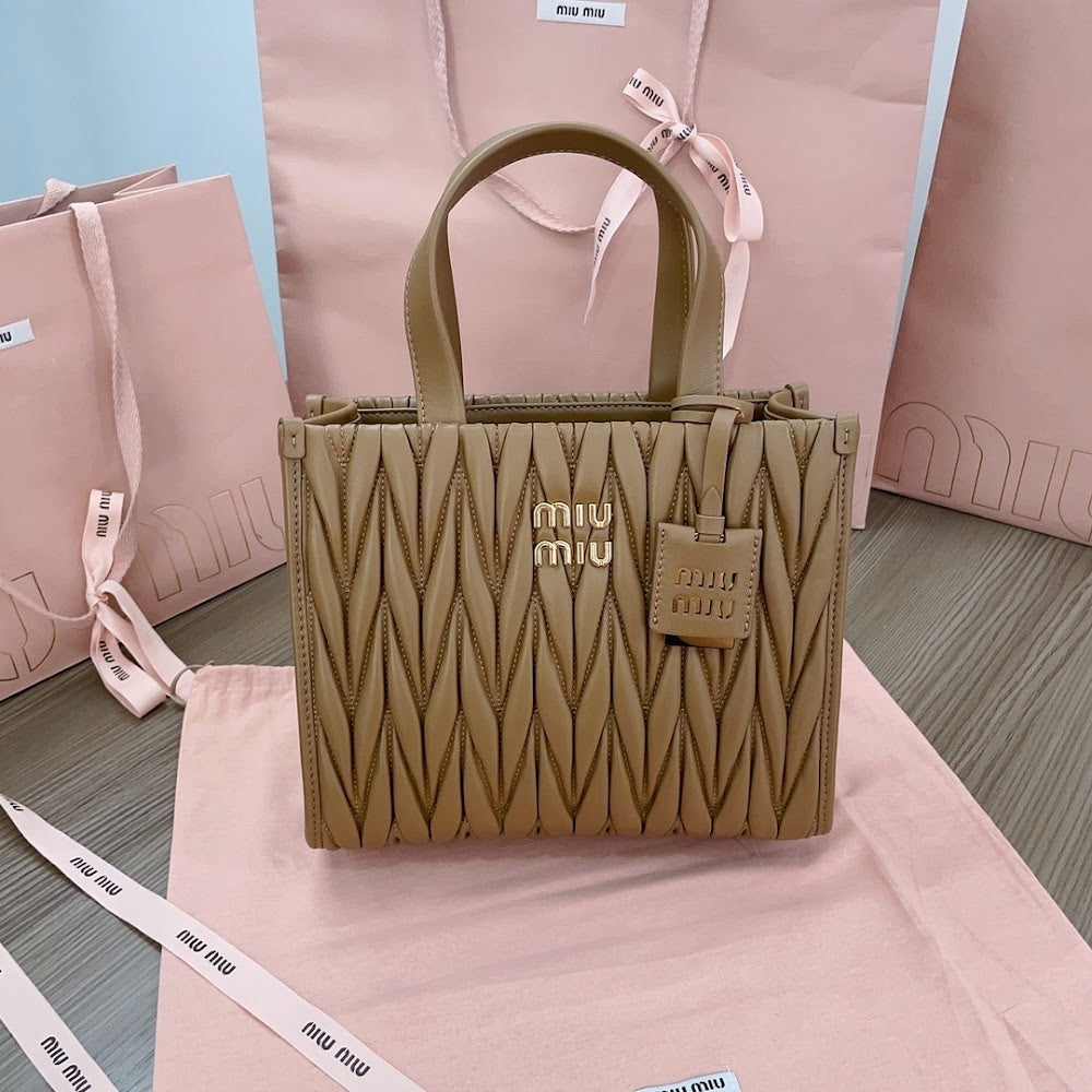 Dragons Bags Miun Miun Luxury Bag --122943