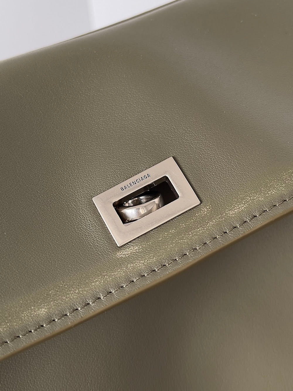 Dragons Bags Balenciaga Luxury Bag --111597