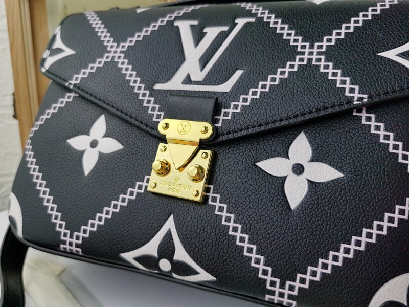 Dragons Bags ln Luxury Bag --78238