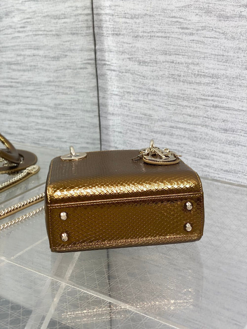 new-designer-premium-bags-nm16762