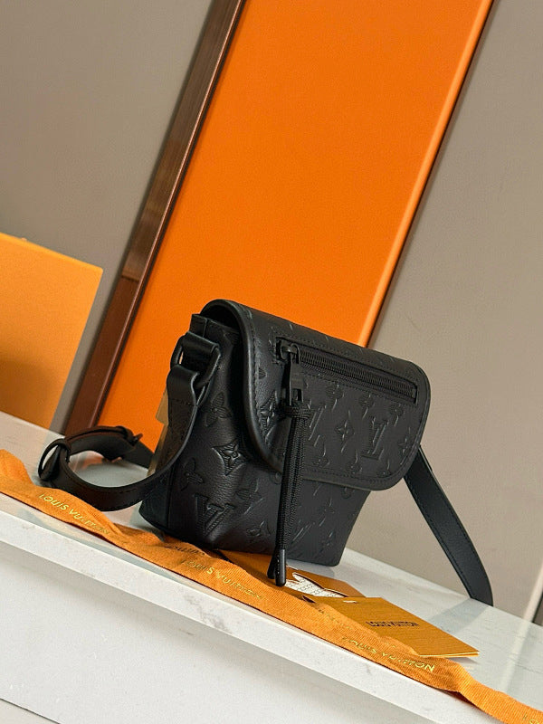 Dragons Bags ln Luxury Bag --70837