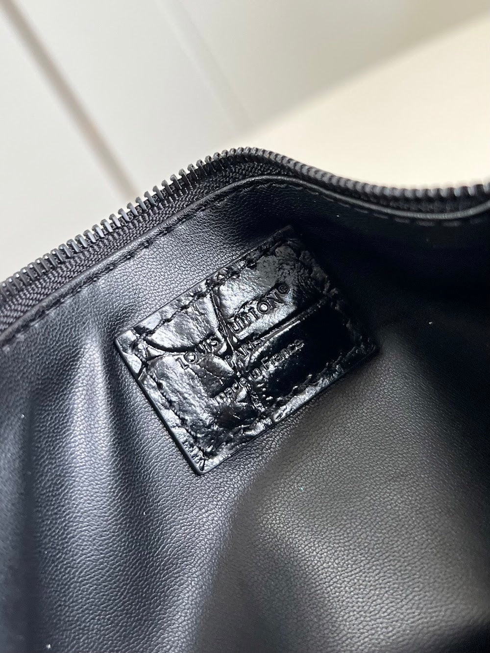 Dragons Bags ln Luxury Bag --97451