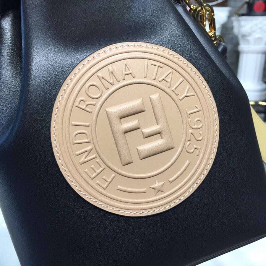 new-designer-premium-bags-nm15117