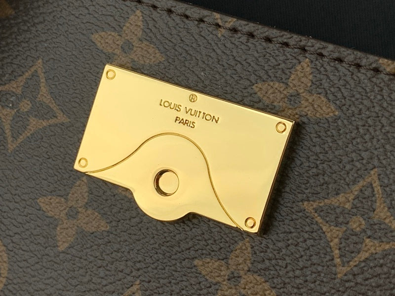 Dragons Bags ln Luxury Bag --68783