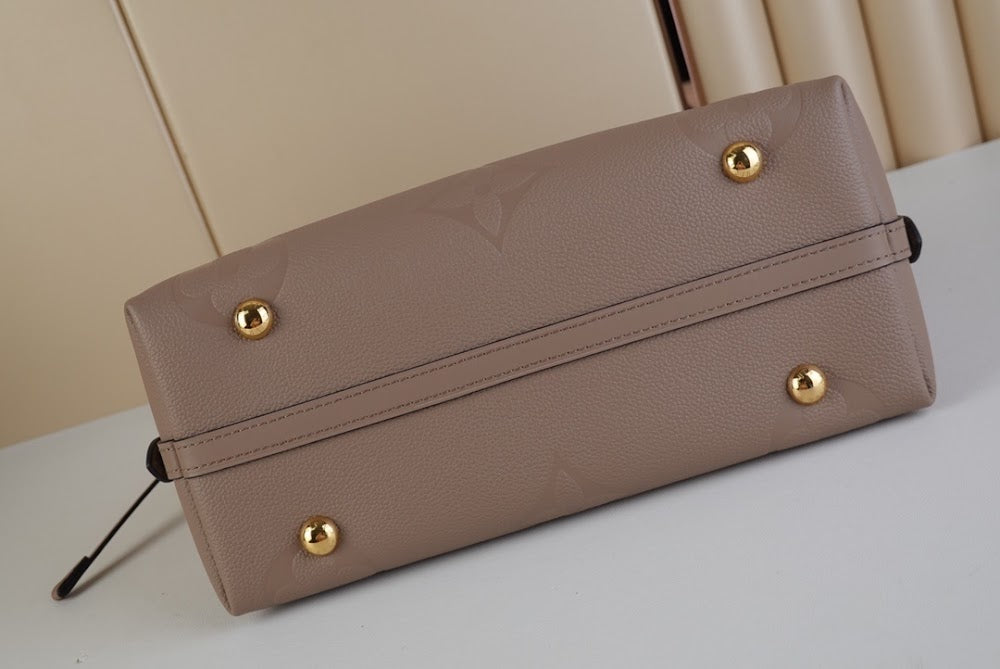 Dragons Bags ln Luxury Bag --67830