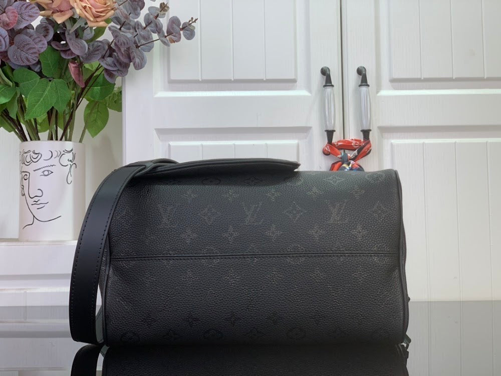 Dragons Bags ln Luxury Bag --97185