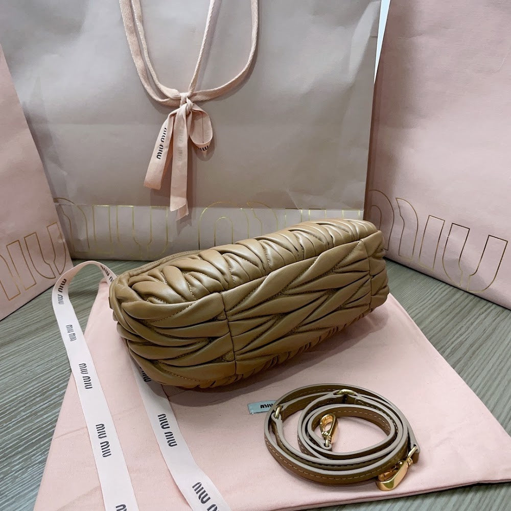 Dragons Bags Miun Miun Luxury Bag --123317
