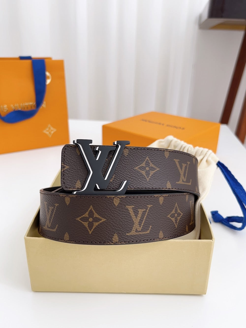 Dragons Bags ln Luxury Belt --101105