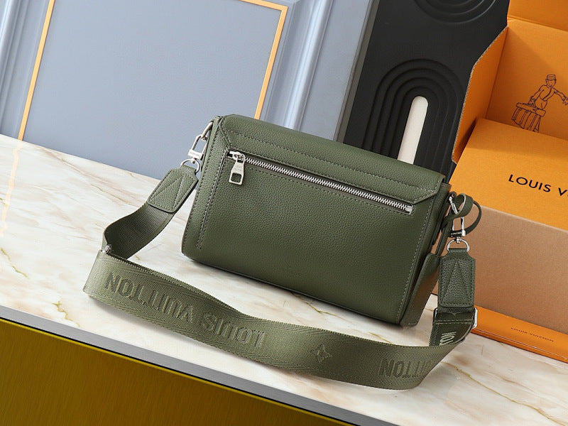 Dragons Bags ln Luxury Bag --70959