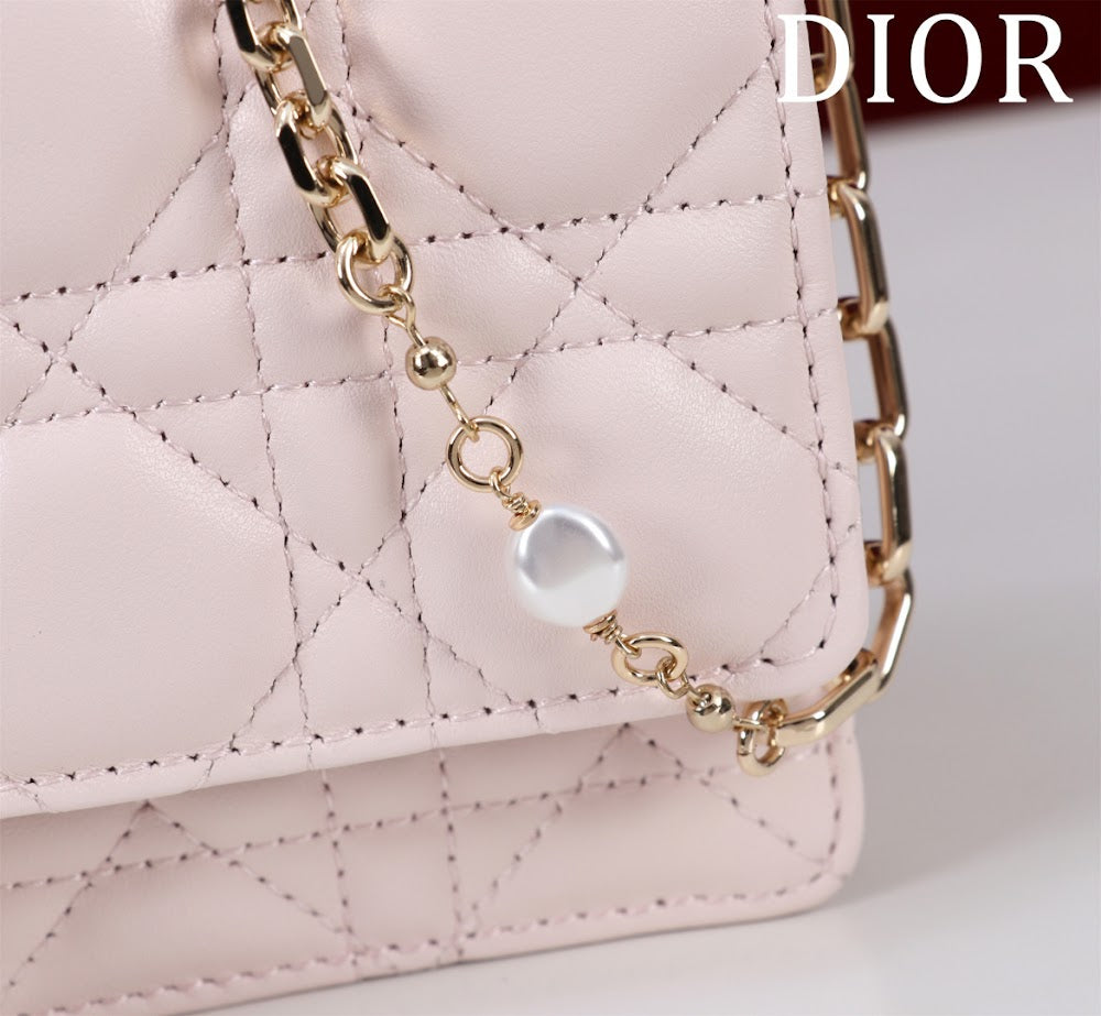 Dragons BagsDiorn Luxury Bag --116244