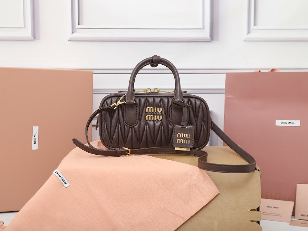 Dragons Bags Miun Miun Luxury Bag --123386