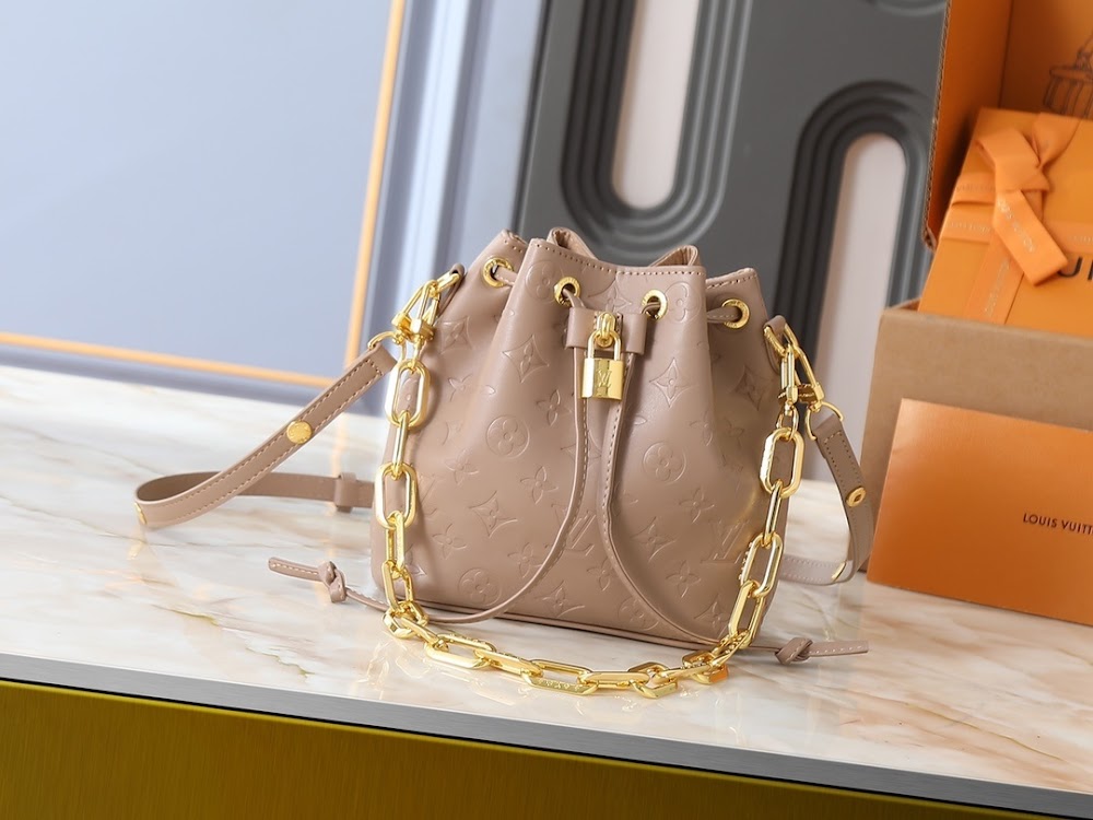 Dragons Bags ln Luxury Bag --77599