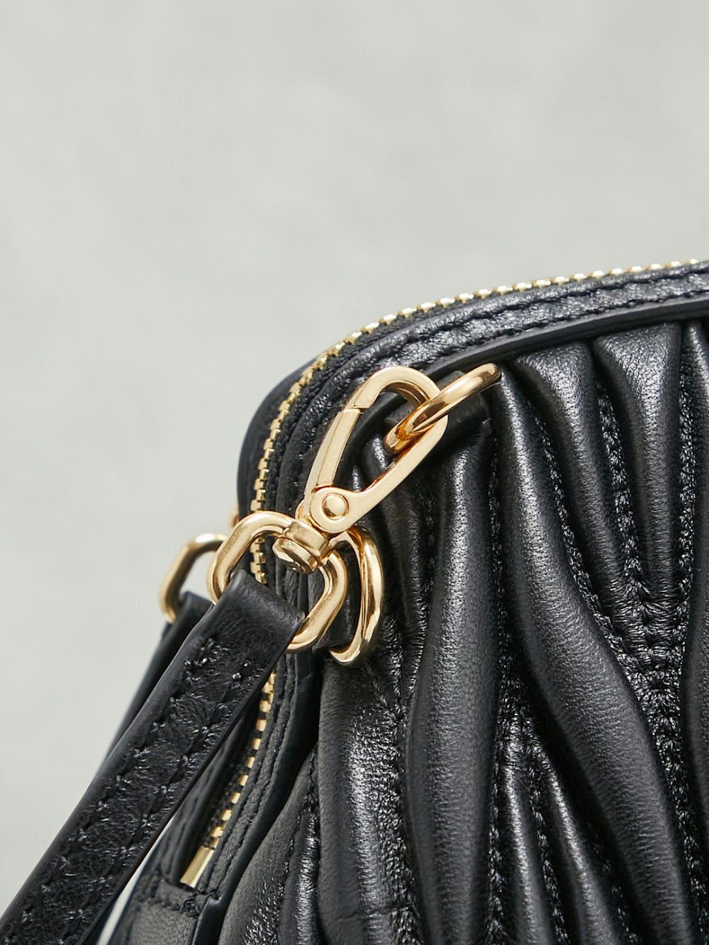Dragons Bags Miun Miun Luxury Bag --123167