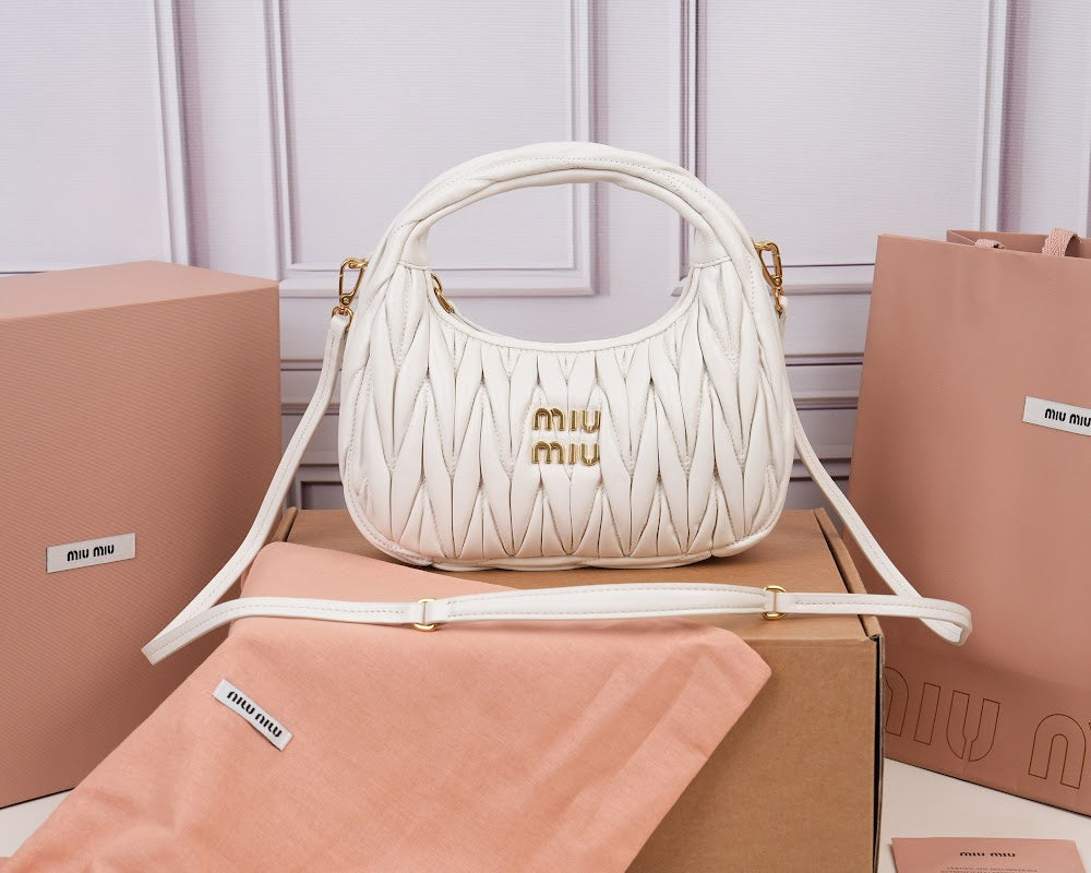 Dragons Bags Miun Miun Luxury Bag --123055