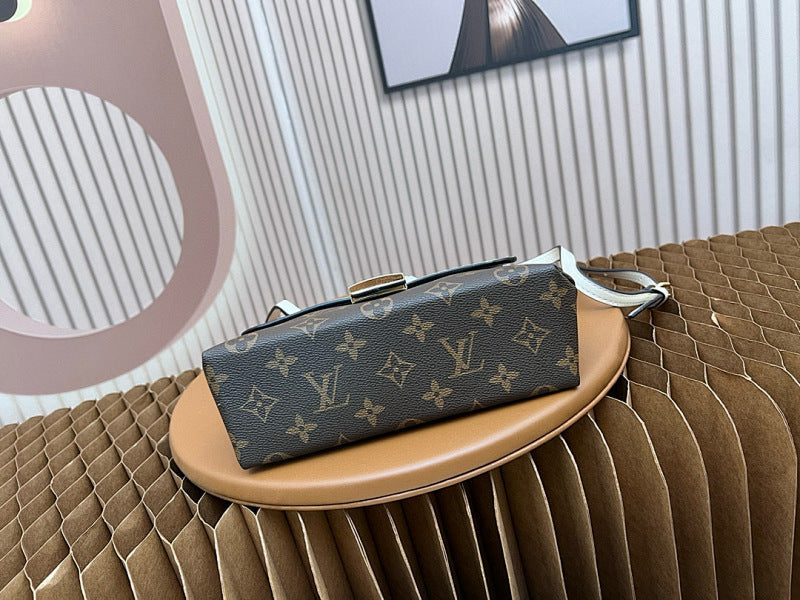 Dragons Bags ln Luxury Bag --81491