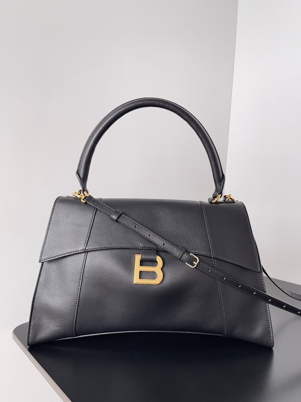 Dragons Bags Balenciaga Luxury Bag --111745