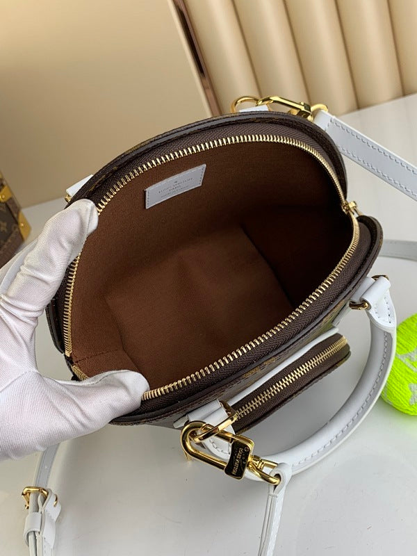 Dragons Bags ln Luxury Bag --60968