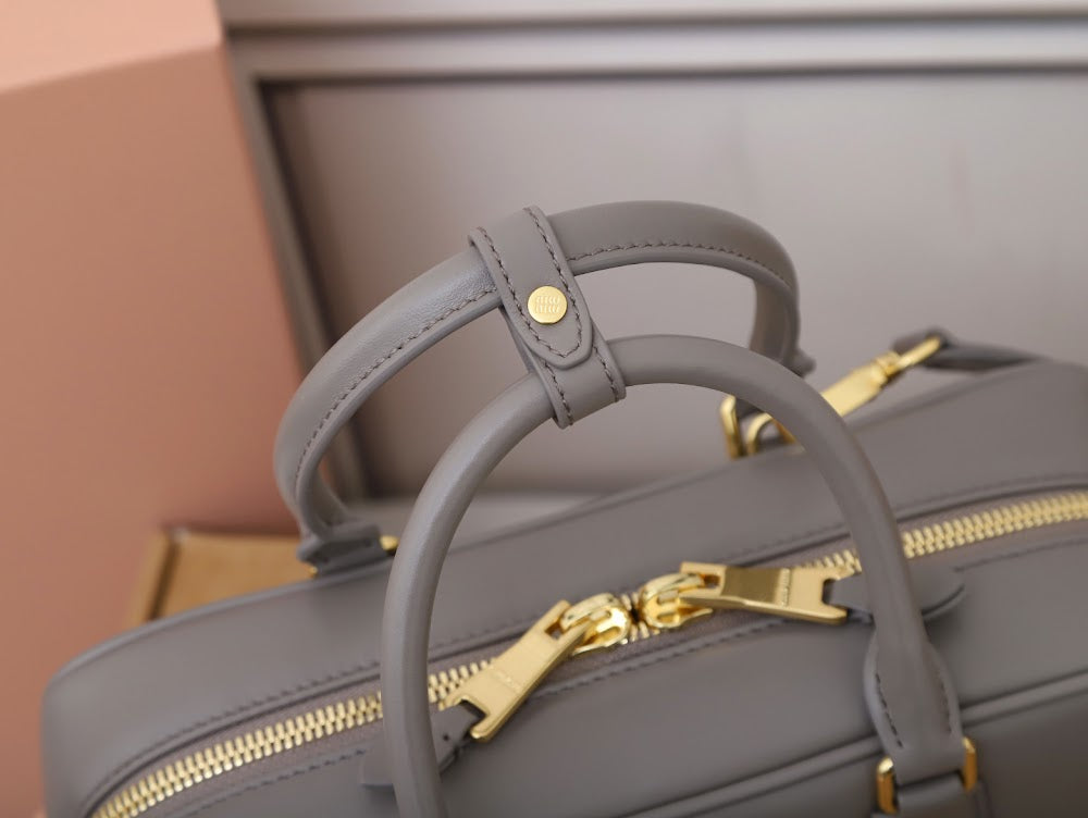 Dragons Bags Miun Miun Luxury Bag --123388