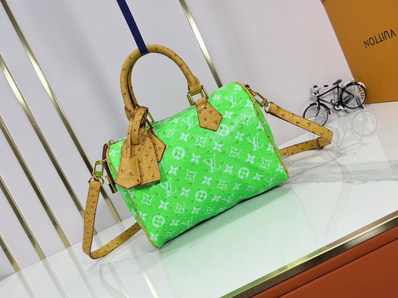 Dragons Bags ln Luxury Bag --81715